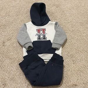 Tommy Hilfiger Sweatsuit